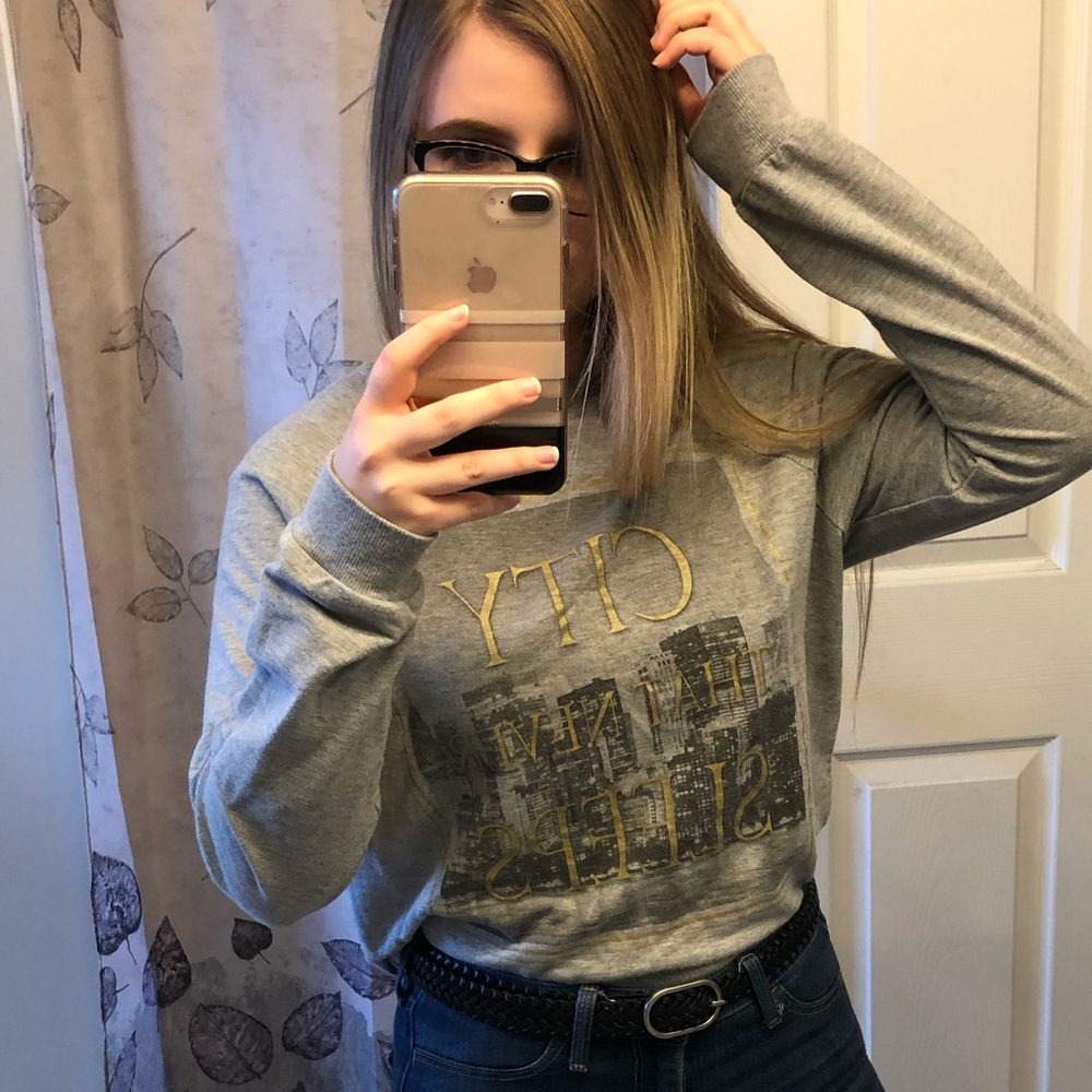 Baggy Graphic Top